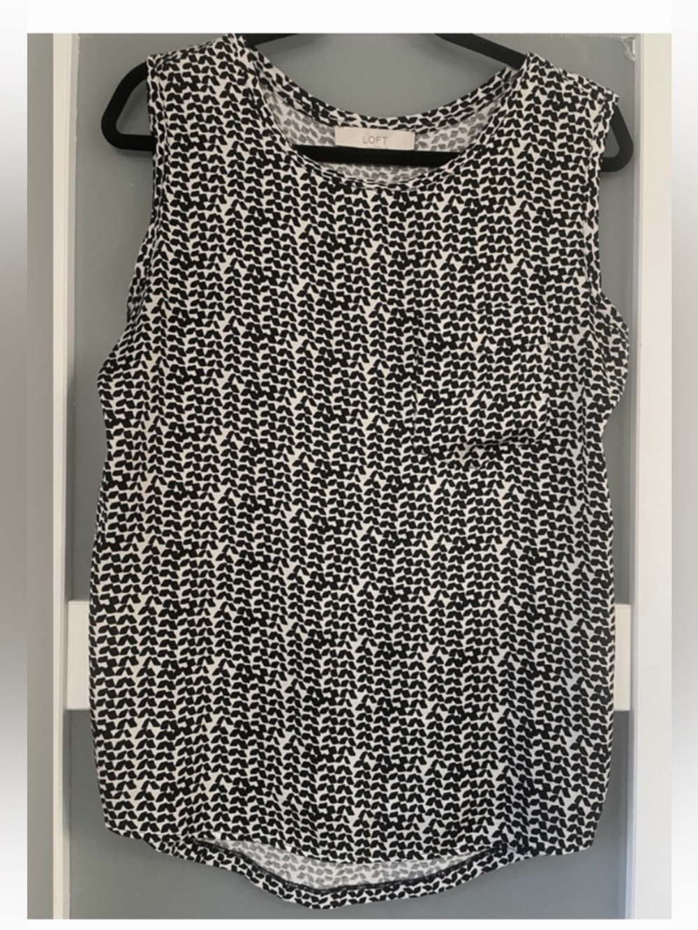 Loft Black and Cream Patterned Sleeveless Top